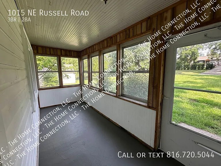 1015 NE Russell Rd — Photo 26