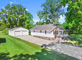 3610 Suburban Dr, Fort Wayne, IN 46804