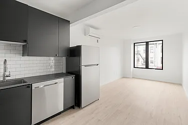 Rented by Brown Harris Stevens