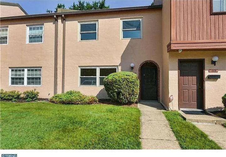 1306 Chelmsford Cir