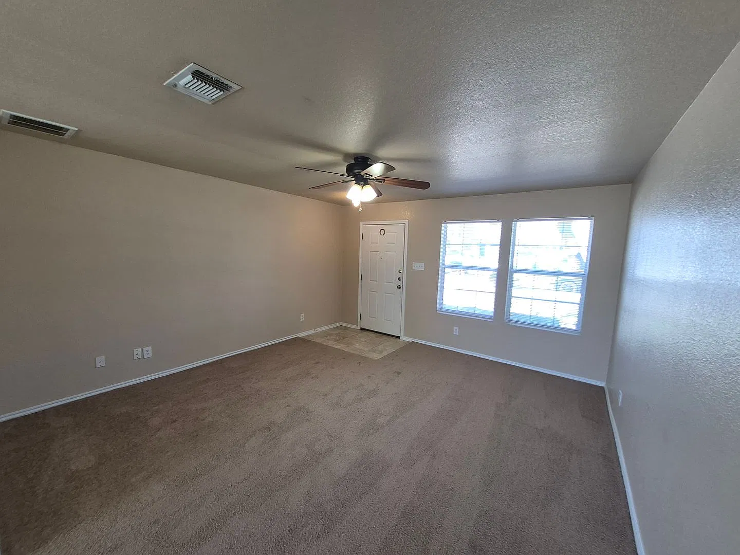 3954 Key West Way, Converse, TX. 78109 — Photo 4