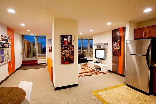 Rented by Zar LLC | media 29