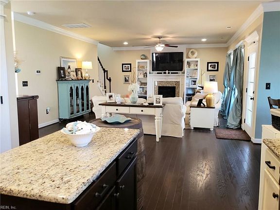 5th image of 5208 Oakengate Dr