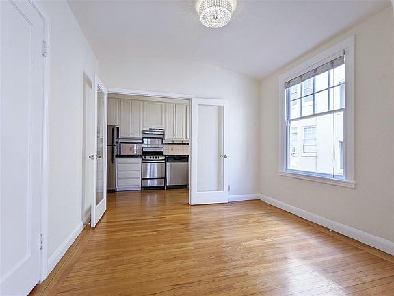 4th image of 1945 Broadway APT 402