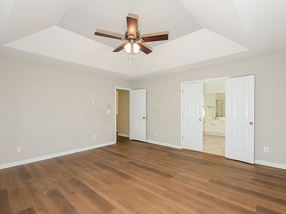 5th image of 4065 Ancroft Cir #1