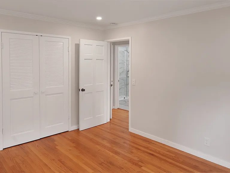 1087 Lariat Ln — Photo 11