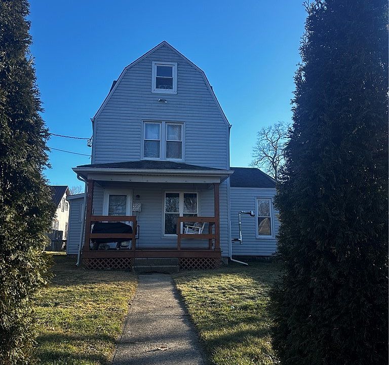 1st image of 15 E Chadakoin St