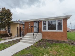 9821 S Parnell Ave, Chicago, IL