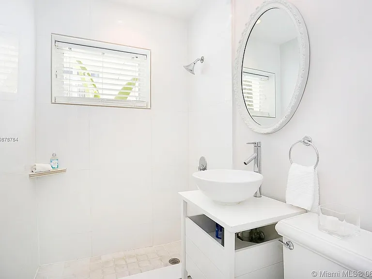4036 Malaga Ave — Photo 24