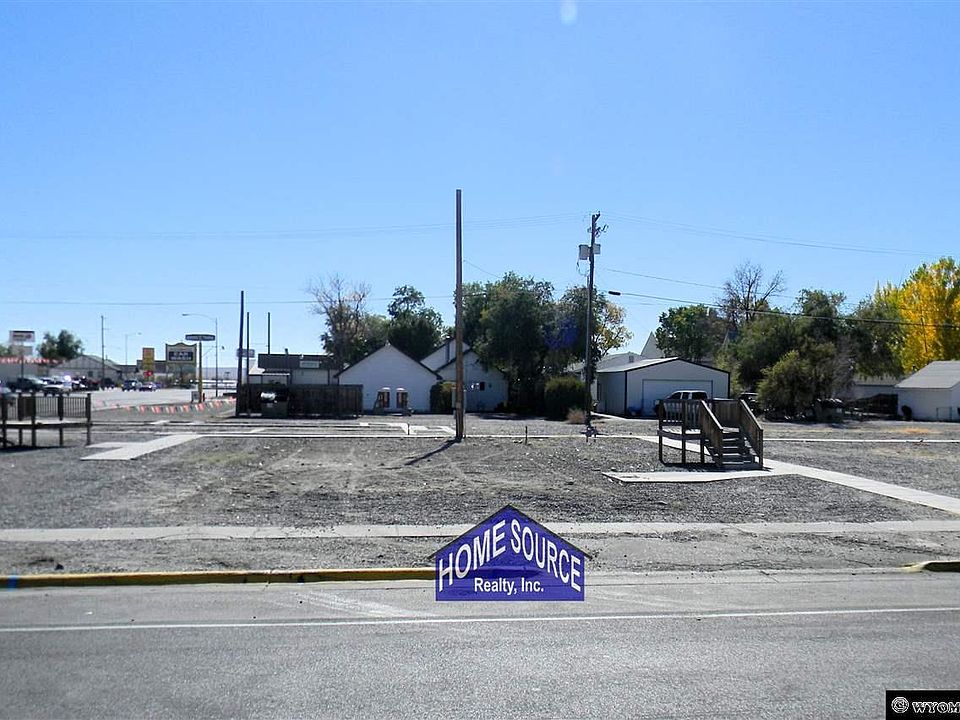1st image of 200 S Federal Blvd