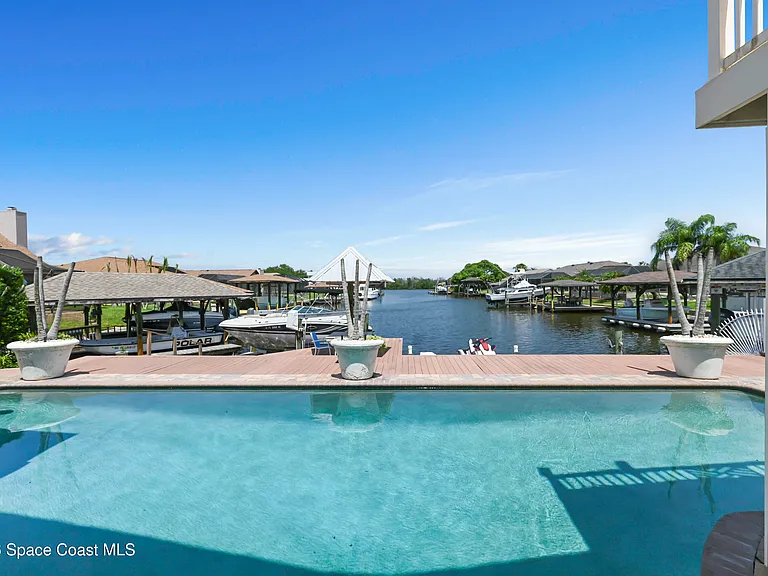 2230 Sykes Creek Dr — Photo 84