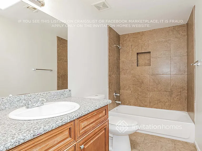 7501 W Whitton Ave — Photo 14
