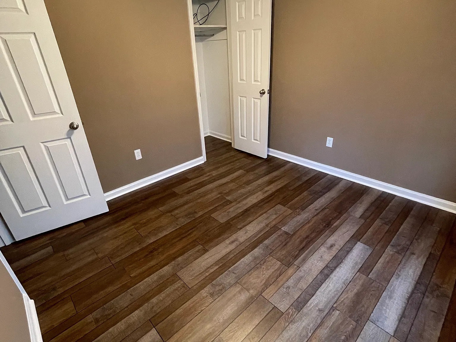 4 bed, 1248 sqft, $1,990 — Photo 4