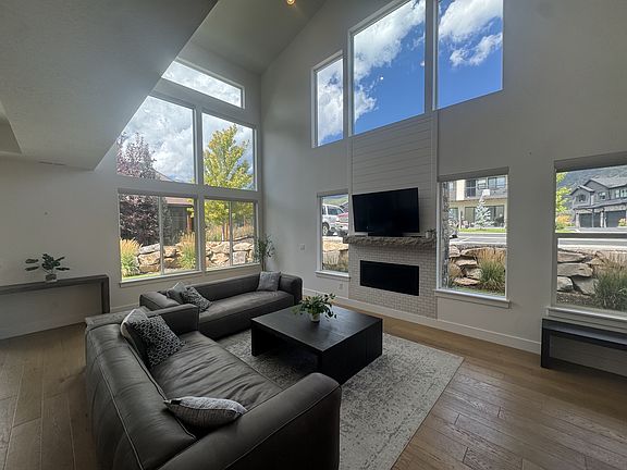2nd image of 1137 N 520 W #1