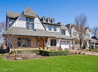 21 Gilbert Ave, Clarendon Hills, IL 60514