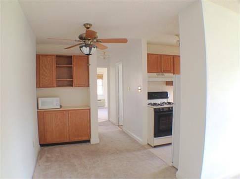 5th image of 2305 Farrington Ave #1-202