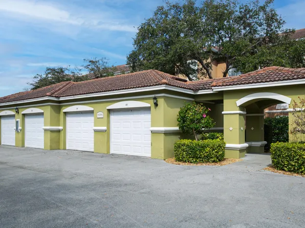 5095 Fairways Circle #107, Vero Beach, FL 32967