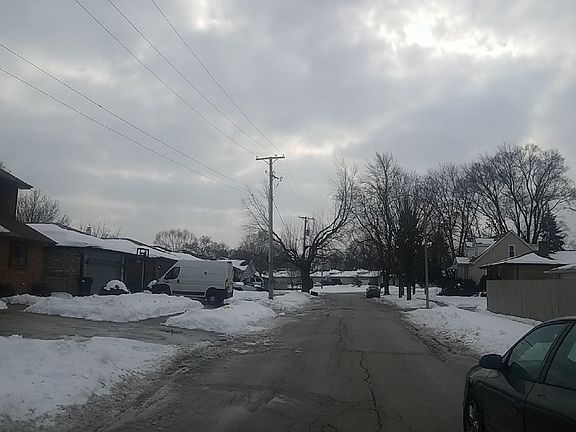 5th image of 14235 Evans Ave