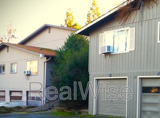 1007 NW C St #B, Grants Pass, OR 97526