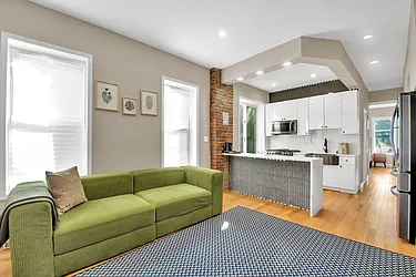 106 East 32nd Street, #TOP-FLOOR