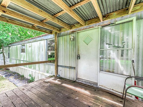 5th image of 804 Chatman St