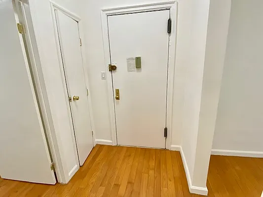 Rented by Highline Residential | media 8