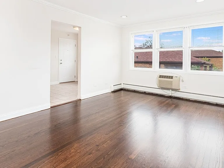 4629 Main St #3B — Photo 7