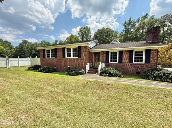 544 Whitehall Road, Whiteville, NC 28472