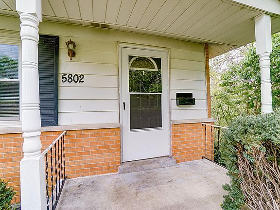 3rd image of 5802 Elsie Ave