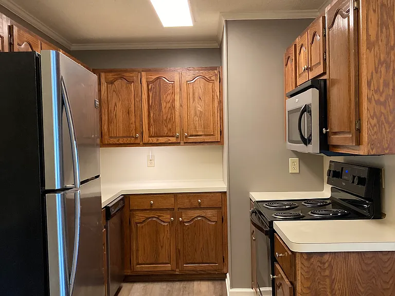 1407 Liberty Dr #1407 — Photo 10