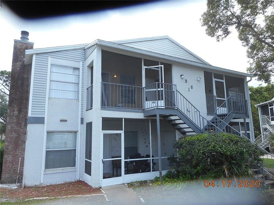 1st image of 107 Northlake Dr #107