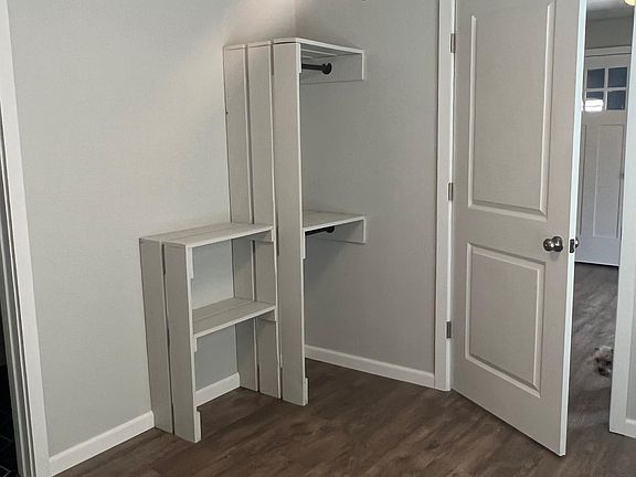 3rd image of 118 W Morgan St #3