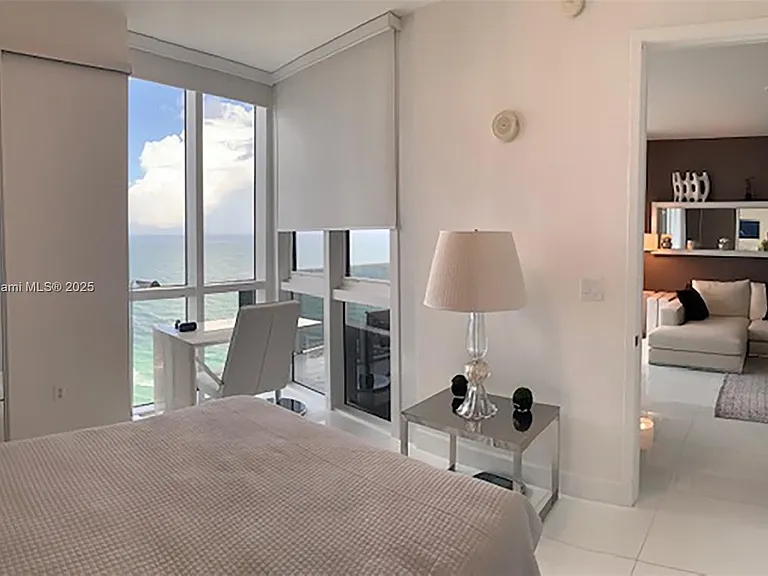 18201 Collins Ave #3906 — Photo 20