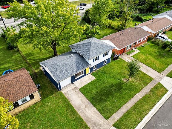 2nd image of 11518 Raphael Pl