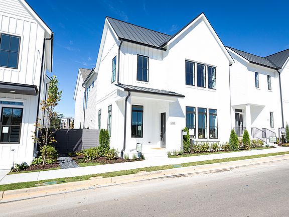 Photos are of model home, not actual home. Features may vary.