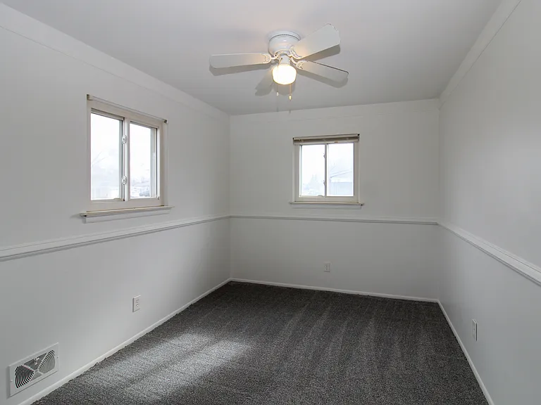 25815 Midway St — Photo 13