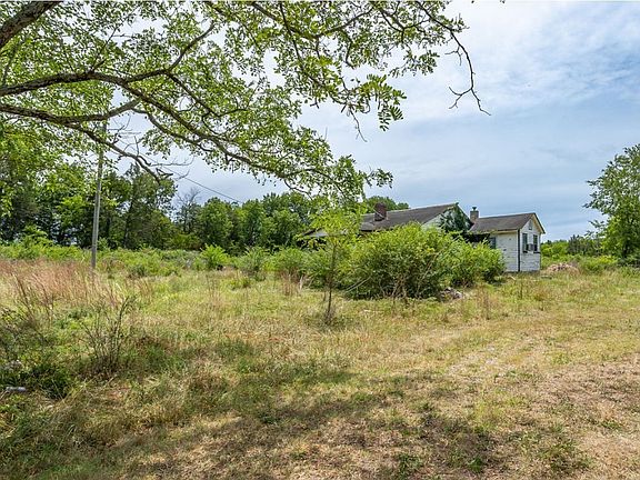 3rd image of 4655 Murfreesboro Rd