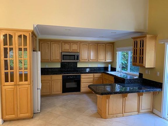 3rd image of 6443 Wellmeadow Ct