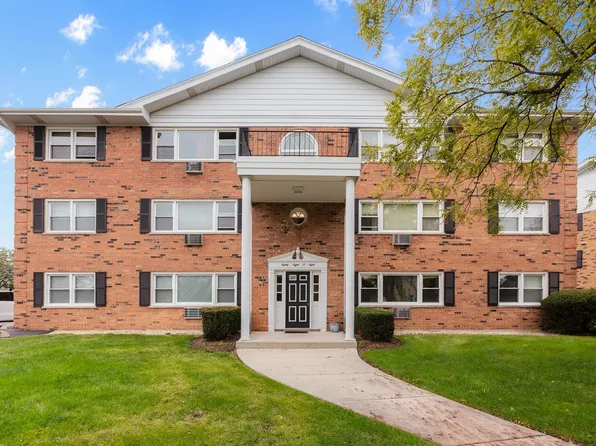 8808 45th Pl Unit 11, Brookfield, IL 60513