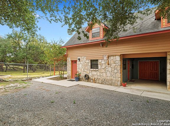 2nd image of 27345 Kentoaks Dr