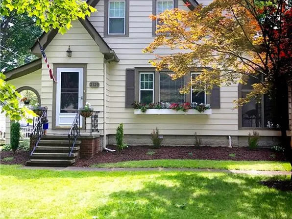 2129 17th St, Cuyahoga Falls, OH 44223