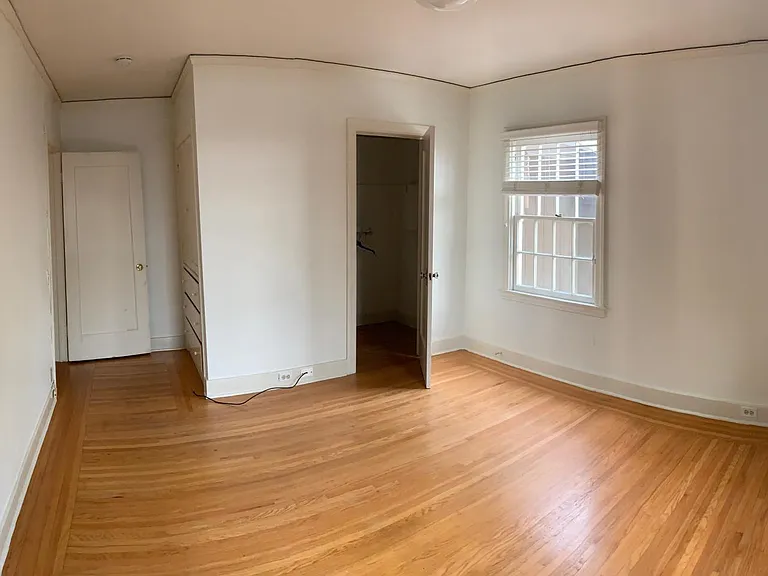 216 Haydon St — Photo 6