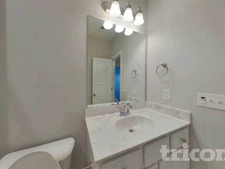 929 Stokewood Pl — Photo 16