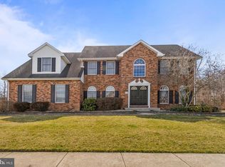 6 Duke Dr, Bear, DE 19701