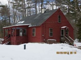 64 Hutchins St, Concord, NH 03303