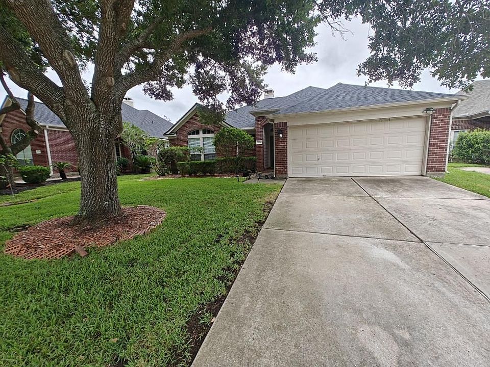 1st image of 3814 Paigewood Dr