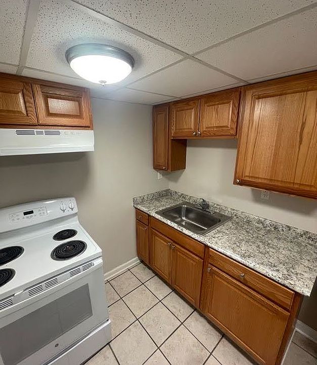 Newer kitchen with all appliances