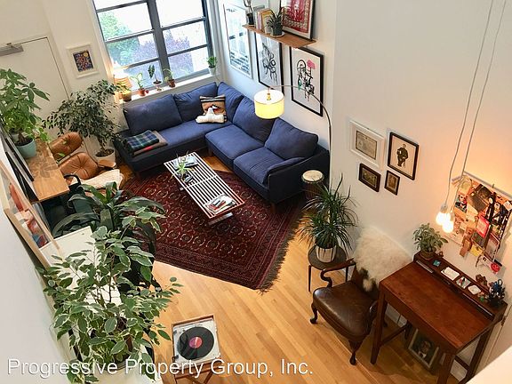 2nd image of 348 Hyde St APT 10