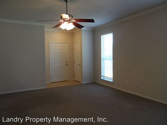 2nd image of 1411 Glenhaven Dr #A-b