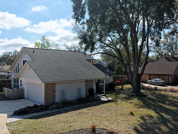2nd image of 287 GLENEAGLES Drive